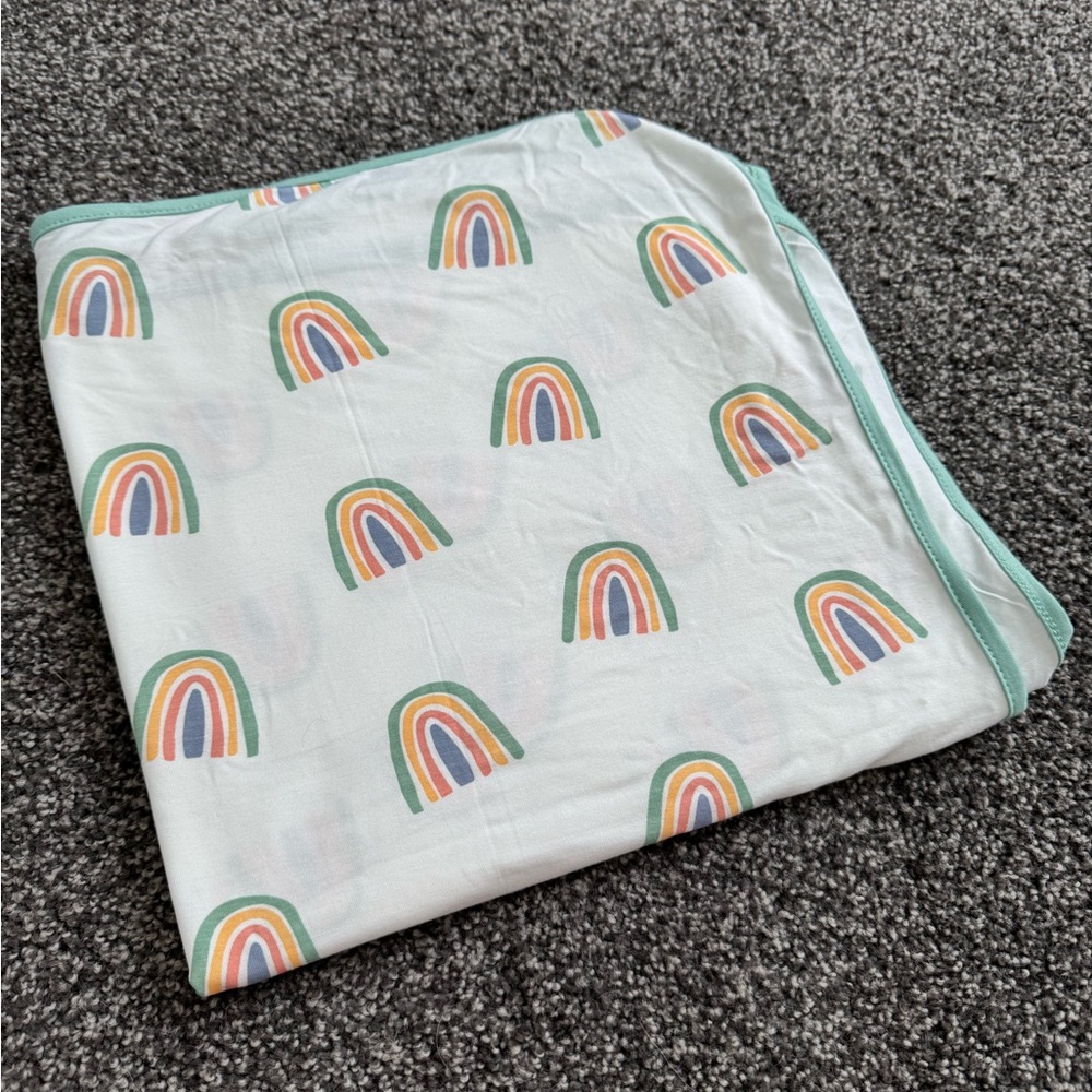 New Kyte Baby Wasabi Rainbow Swaddle